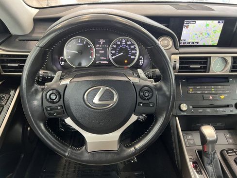 Used 2016 Lexus IS 300 AWD image 27
