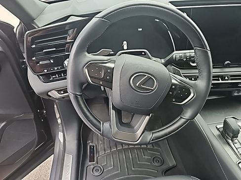 Used 2024 Lexus RX 350 Premium Plus w/ Convenience Package image 13