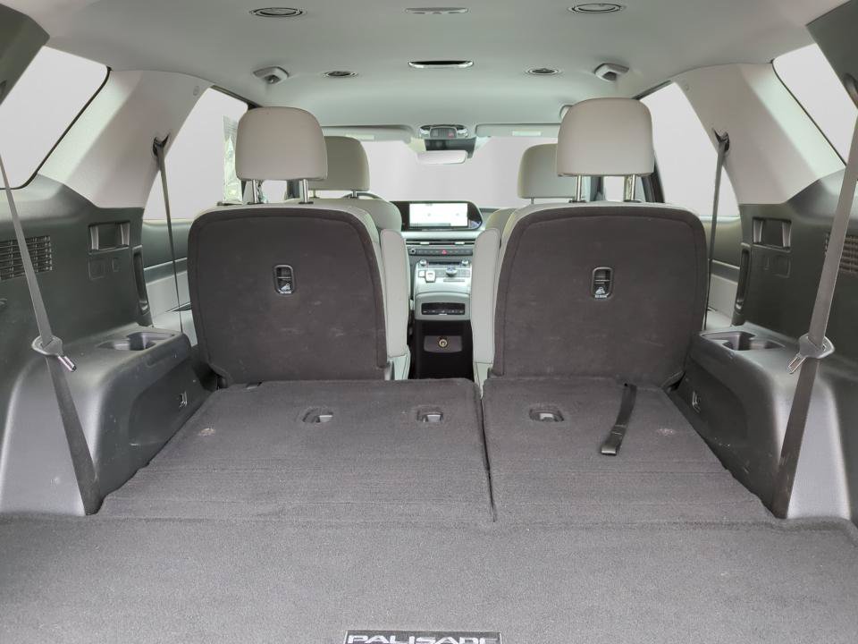 Used 2023 Hyundai Palisade SEL w/ Cargo Package AWD/4WD image 19