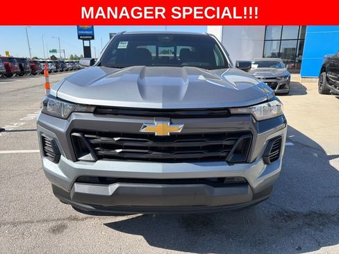 Used 2026 Chevrolet Colorado LT w/ Advanced Trailering Package AWD/4WD image 8
