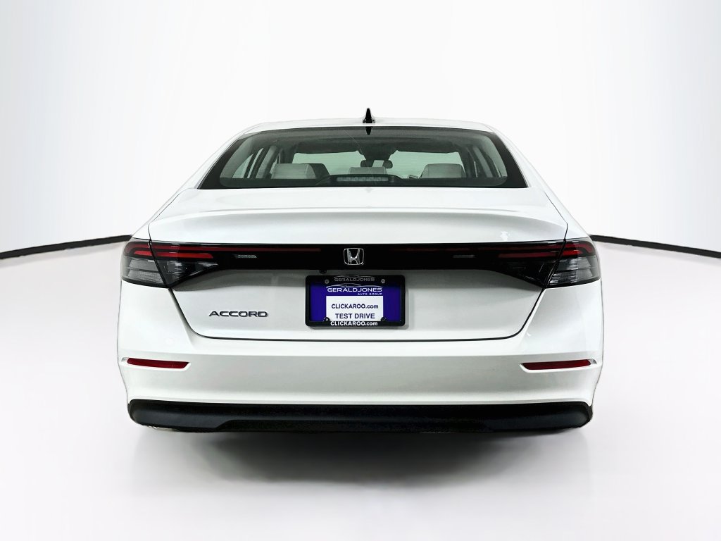 Used 2026 Honda Accord SE image 15