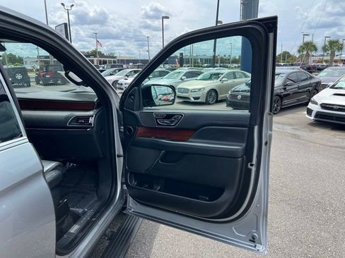 Used 2022 Lincoln Navigator L Reserve image 56