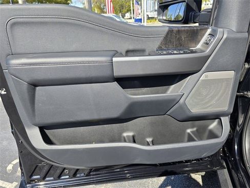 New 2026 Ford F250 Lariat w/ Black Appearance Package image 42