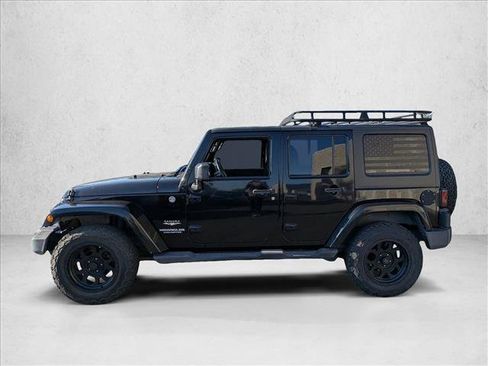 Used 2013 Jeep Wrangler Unlimited Sahara w/ Connectivity Group image 8