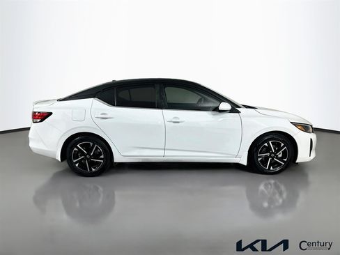 Used 2024 Nissan Sentra SV w/ All-Weather Package FWD image 4