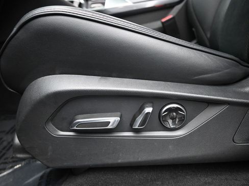 Used 2022 Acura MDX A-Spec image 10