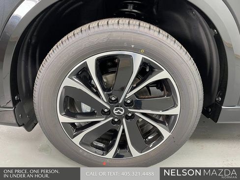 New 2025 MAZDA CX-5 AWD 2.5 S w/ Preferred Package image 11