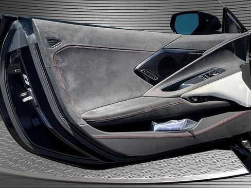 Used 2023 Chevrolet Corvette Stingray Premium Cpe w/ Z51 Performance Package RWD image 16
