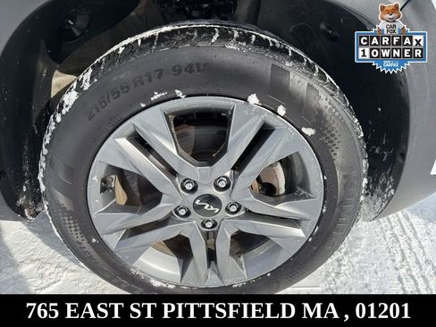 Used 2023 Kia Seltos S image 24