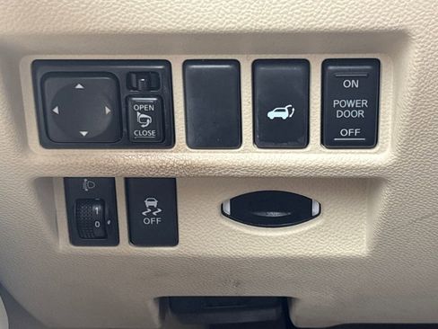 Used 2014 INFINITI QX70 AWD w/ Premium Package image 22