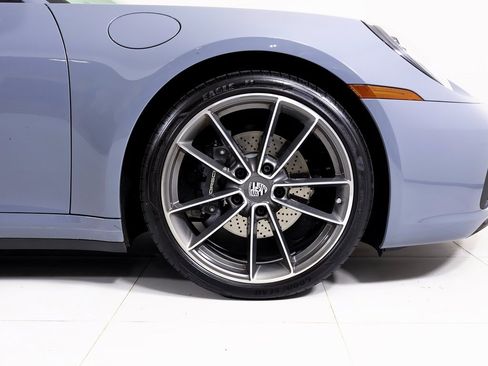 Certified 2024 Porsche 911 Carrera image 23