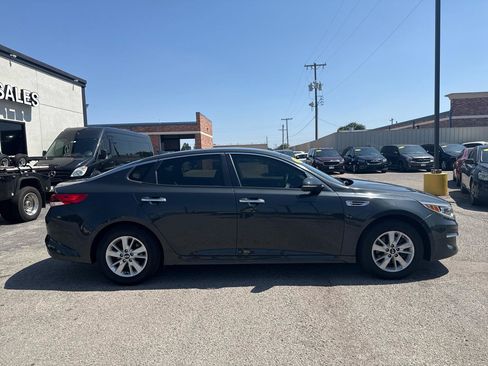Used 2016 Kia Optima LX FWD image 5