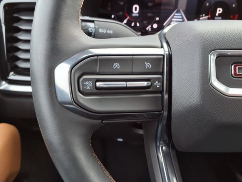 Used 2024 GMC Canyon AT4 w/ AT4 Premium Package image 21