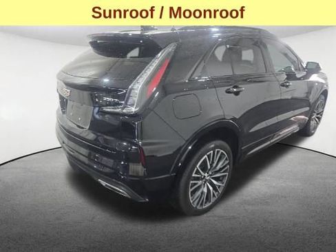 Used 2024 Cadillac XT4 Sport AWD/4WD image 5