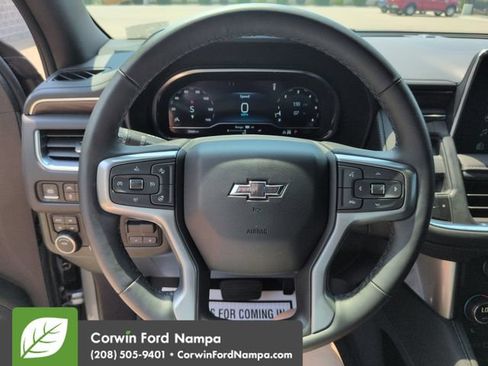 Used 2024 Chevrolet Tahoe Z71 w/ Luxury Package AWD/4WD image 14