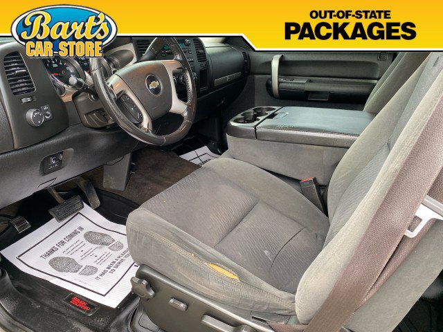 Used 2009 Chevrolet Silverado 2500 LT w/ Snow Plow Prep Package AWD/4WD image 22