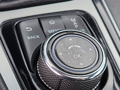 Used 2020 Nissan Maxima Platinum w/ Sport Mat Group image 24