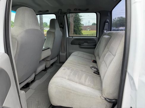 Used 2003 Ford F250 XLT AWD/4WD image 10