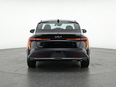Used 2025 Kia K4 FWD image 7