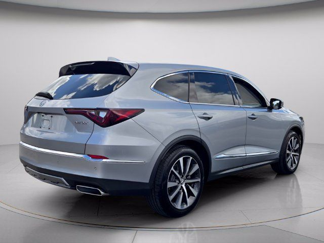 Certified 2026 Acura MDX w/ Technology Package FWD image 8