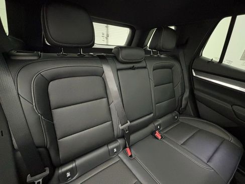 New 2026 GMC Terrain Elevation w/ Elevation Premium Package image 39