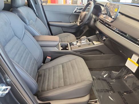 New 2026 Nissan Rogue SL image 13