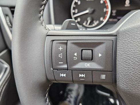 New 2026 Nissan Rogue SV image 12