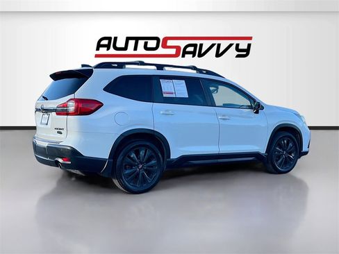 Used 2022 Subaru Ascent Onyx Edition image 7