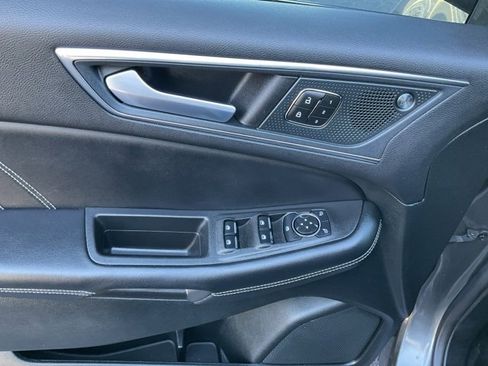 Used 2023 Ford Edge ST image 6