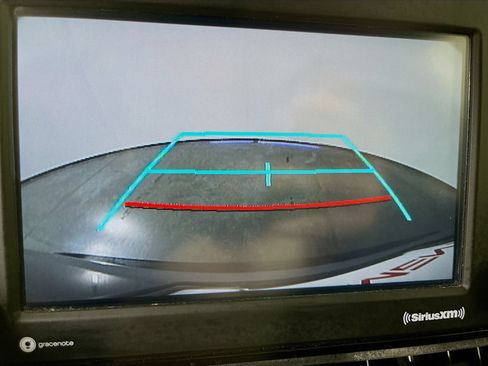 Used 2021 Toyota RAV4 LE FWD image 19