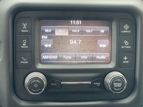 Used 2019 Jeep Wrangler Unlimited Sport S image 5