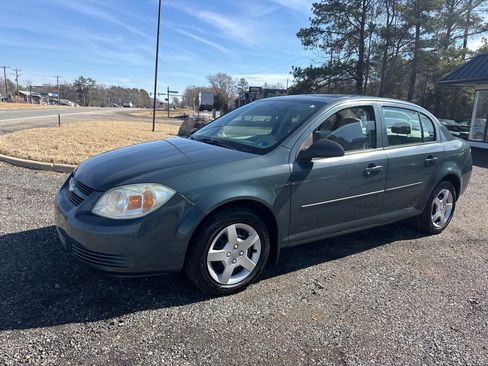Used 2006 Chevrolet Cobalt LS image 2