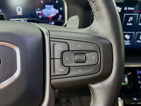 Used 2023 GMC Sierra 1500 Denali Ultimate AWD/4WD image 35