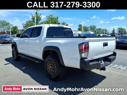 Used 2021 Toyota Tacoma TRD Off-Road AWD/4WD image 6