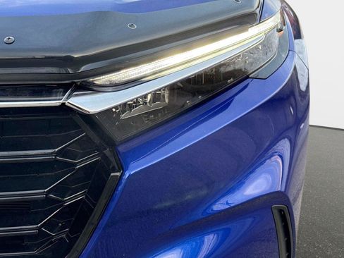 Used 2023 Honda CR-V EX-L image 10