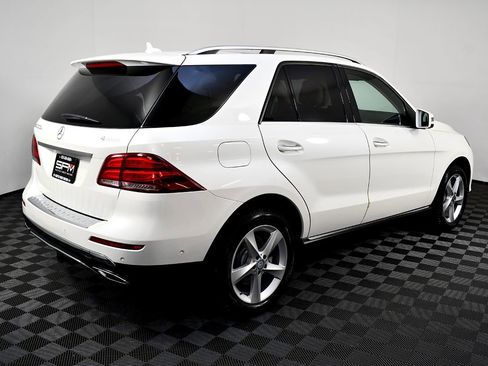 Used 2016 Mercedes-Benz GLE 300d 4MATIC image 7