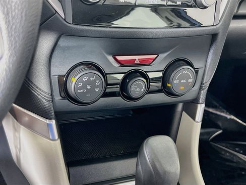 Used 2023 Subaru Forester AWD/4WD image 15