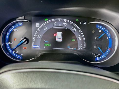 Used 2024 Toyota RAV4 XSE AWD/4WD image 12