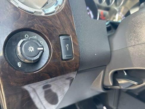 Used 2013 Ford F250 Platinum w/ FX4 Off Road Pkg image 36