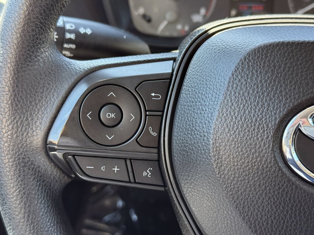 Used 2024 Toyota Corolla LE FWD image 23
