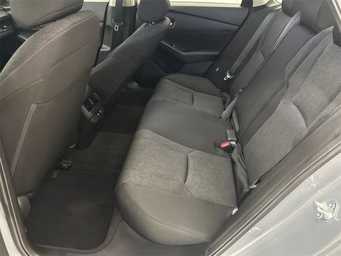 Certified 2025 Honda Accord SE image 17