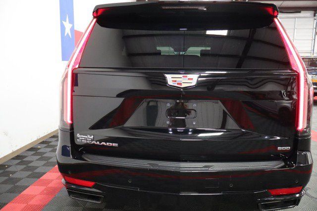 Used 2021 Cadillac Escalade Sport Platinum RWD image 32