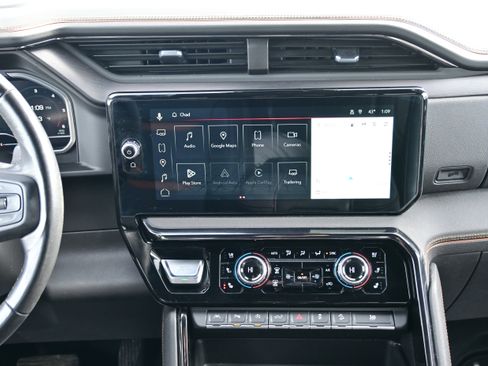 Used 2023 GMC Sierra 1500 AT4 w/ AT4 Premium Package image 18