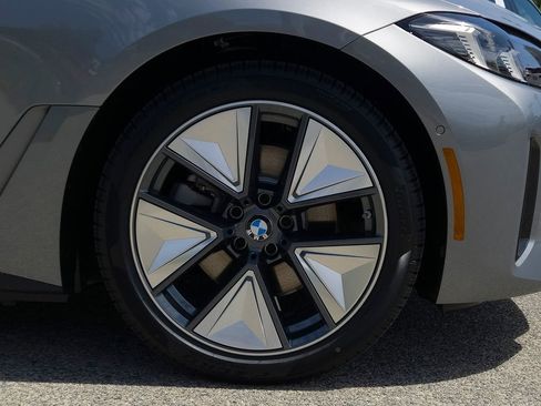 New 2026 BMW i4 eDrive40 w/ Premium Package RWD image 7