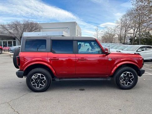Used 2024 Ford Bronco Outer Banks image 9