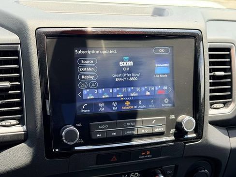 Used 2022 Nissan Frontier SV RWD image 18