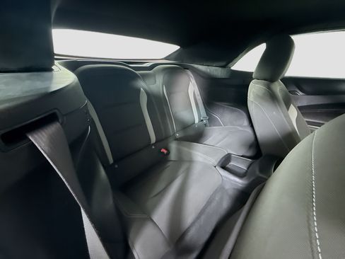 Used 2019 Chevrolet Camaro LT RWD image 26