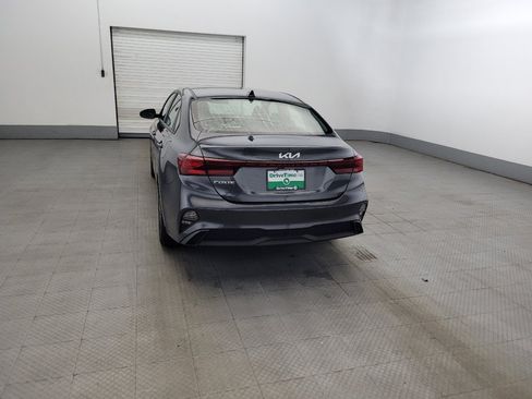Used 2024 Kia Forte LXS FWD image 6