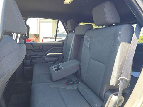 Certified 2026 Toyota 4Runner SR5 AWD/4WD image 19