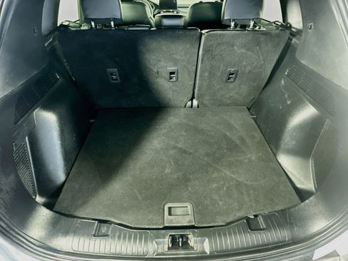 Used 2025 Ford Escape ST-Line FWD image 27